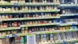 spreads and plant milk at DM-Drogerie Markt - Berliner in Goerlitz