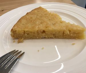 lemon cake at Lecker & Pur in Hildesheim