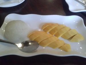 sticky rice with mango at Bulan Thai Vegetarian Kitchen - Melrose in Los Angeles
