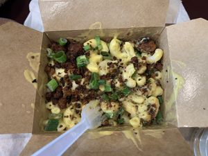 Mac N Cheese at Globally Local - Dundas in London