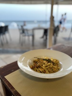 No pollo pasta at Emmax in Lanzarote