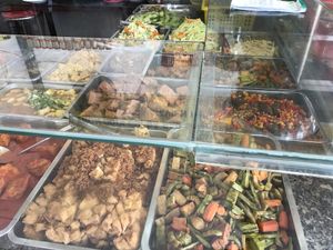 hundreds of options at Bo De Tinh Tam in Ho Chi Minh City
