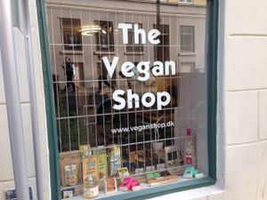 The Vegan Shop is an organic concept store.
Food, wine, clothes and beauty pruducts are all 100% vegan. at The Vegan Shop in Copenhagen