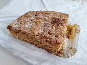 Coca de yanda at Panaderia Los Manchegos in Valencia