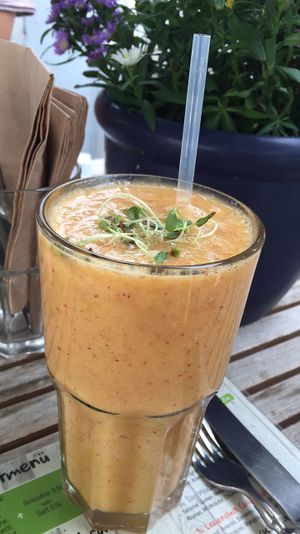 peach smoothie  at Greenfoody in Frankfurt