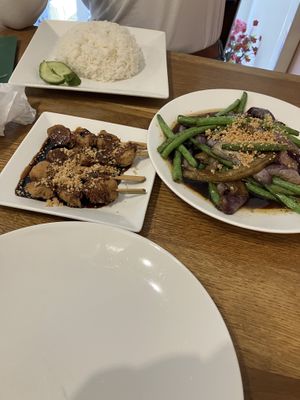 Vegan sate and aubergine-haricots verts  at De Kade in Rotterdam