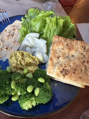 Vegan paleo breakfastt  at Happy Banana in 