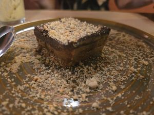 raw snickers! Delicious! but second time we got it as takeaway and it kinda melted and wasnt as good. Recommend to eat on the spot!  at Happy Banana in 