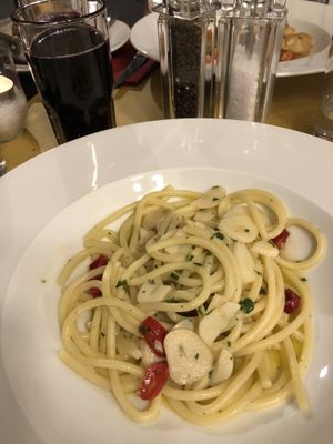 ? pasta aglio olio e peperoncino - simple is the best! at Cantine Bernardini in Lucca
