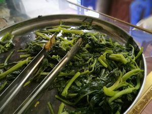 dishes varies from day to day  at Thanh Tinh in Mong Cai