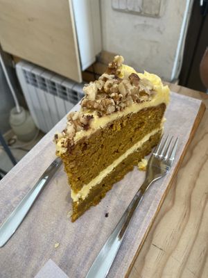 Vegan carrot cake  at La Huerta de Almeria - La Latina in Madrid