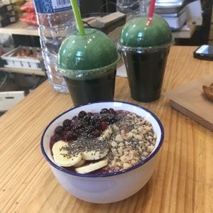 Beautiful breakfast bowl at La Huerta de Almeria - La Latina in Madrid