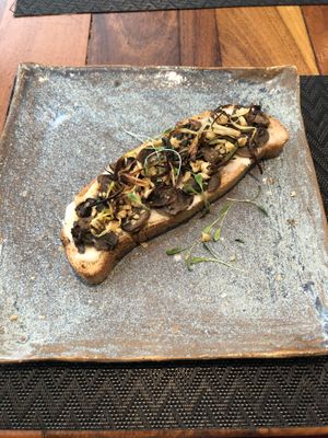 Toast de cogumelos at Greenmix in Recife
