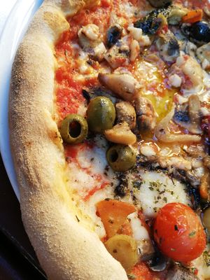 vegetarische Pizza at Beim Olivenbauer in Fuessen