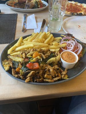 Soja Gyros Platte  at Beim Olivenbauer in Fuessen