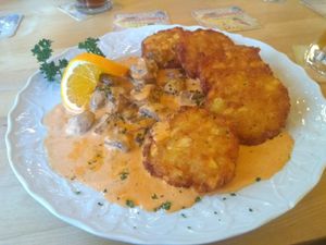 Kartoffelrösti at Beim Olivenbauer in Fuessen