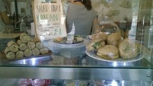 vegan korean salad, 8€ at Shakespeare and Company Cafe in Paris