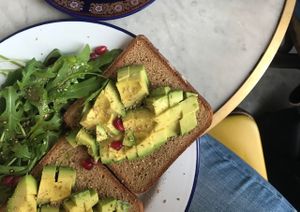 avocado toast at Shakespeare and Company Cafe in Paris