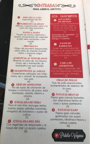 Menú - Entradas at Calabacitas Tiernas Bistro in Zapopan