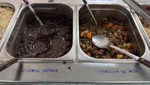Feijoada vegana e proteína de soja   at Reino Vegetal in Rio De Janeiro