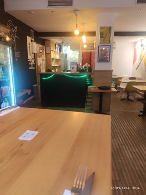  at Slice Pizza in Lausanne