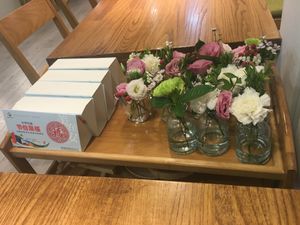 Lovely flower decorations for the tables at Ru if Vegan in Shanghai