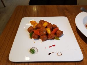Sweet Sauce Chicken and Pineapple. A bit too chewy but delicious 8/10 at Ru if Vegan in Shanghai