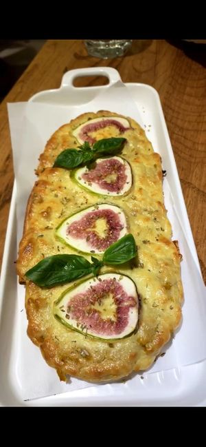 Pizza  at Ru if Vegan in Shanghai