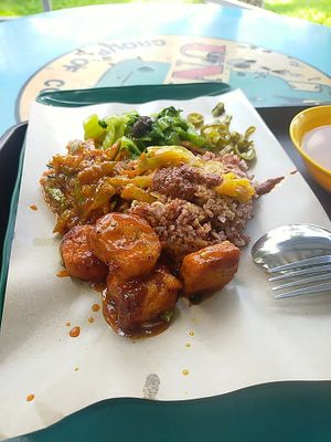  at Wan Yuan 萬緣齋 - Tagore in Northeast Singapore