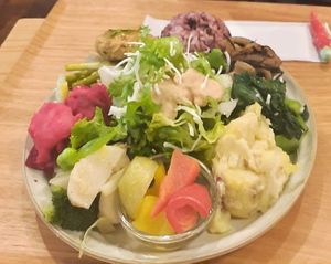 Lunch set at Guruatsu in Tokyo