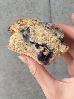 Blueberry cream cheese muffin (vegan)  at Guruatsu in Tokyo