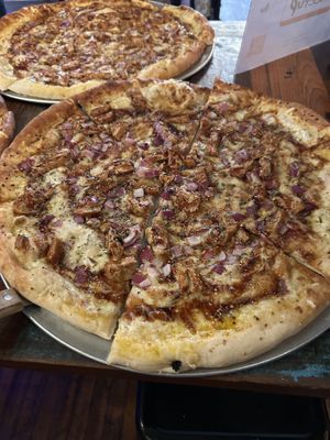 Bbq chik’n   at Mikey's Late Night Slice in Columbus