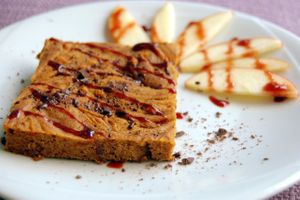 vegan pumpkin spice cake at Serenitea in Middelburg