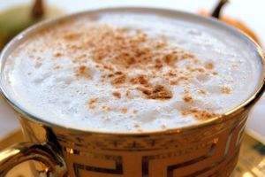 vegan chai latte with almond milk at Serenitea in Middelburg