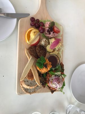 Vegan brunchplate at Cafe Mair's in Fredericia