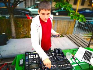 DJ Marc Prochnow doing music in our garden at Wildeküche in Berlin