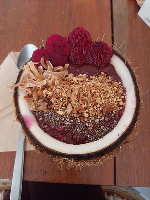 Acai bowl at Vibe Cafe in Siem Reap