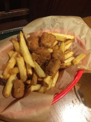 kids chips and nuggets at The Green Lion Pub in Rozelle