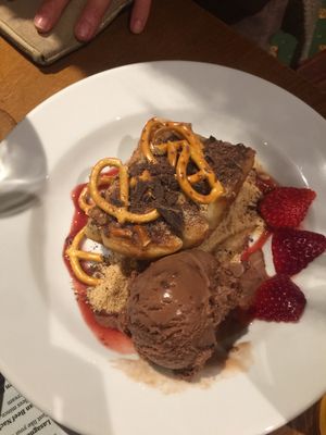 cheese cake!! oh Lorde was this good!!!  at The Green Lion Pub in Rozelle