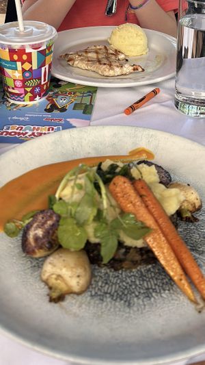   at Hollywood Brown Derby in Orlando