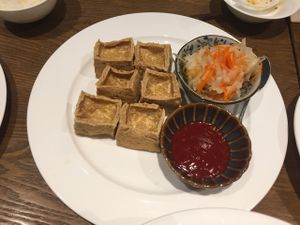 Fried Tofu with Cabagge salad & spicy sauce at Vegelife in Guangzhou
