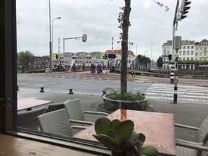 Uitzicht op de brug at Stoom in Middelburg