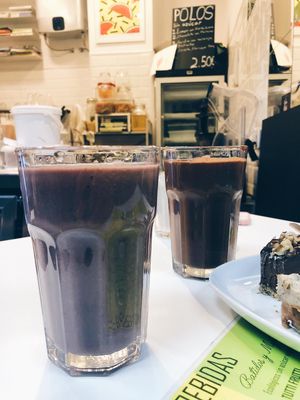 Súper mega batidos!!!! at Urban Orchard in Madrid