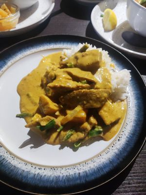 Cambodian seitan coconut curry at Kambuja Marple in Marple