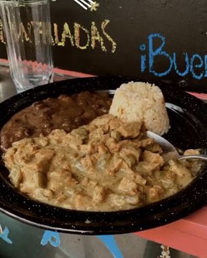 Bisteck en salsa verde   at Maria Bonita Veganos - Food Cart in Mexico City