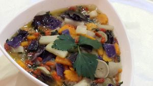 Vegan Pumpkin Cashew Laksa at Sunfresh Cafe/Detox Kitchen in Kuala Lumpur