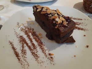 Menu of the day / Dessert / carob cake at Artemisa Sol - Huertas in Madrid