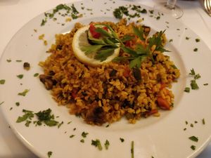 Vegan paella at Artemisa Sol - Huertas in Madrid