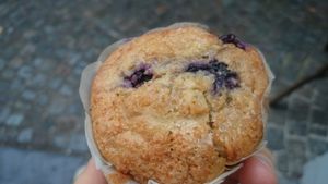 blueberry vegan muffin at Le Pain Quotidien - Simon Stevinplein in Bruges