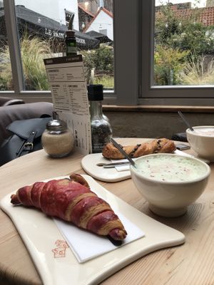 Hibiscus croissant and matcha latte  at Le Pain Quotidien - Simon Stevinplein in Bruges